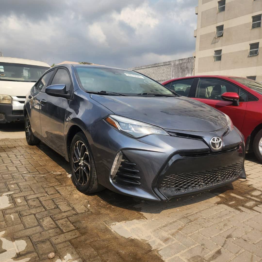 Toyota Corolla (2017) - Image 5