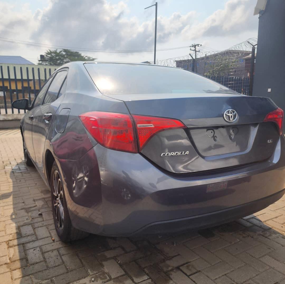 Toyota Corolla (2017) - Image 7