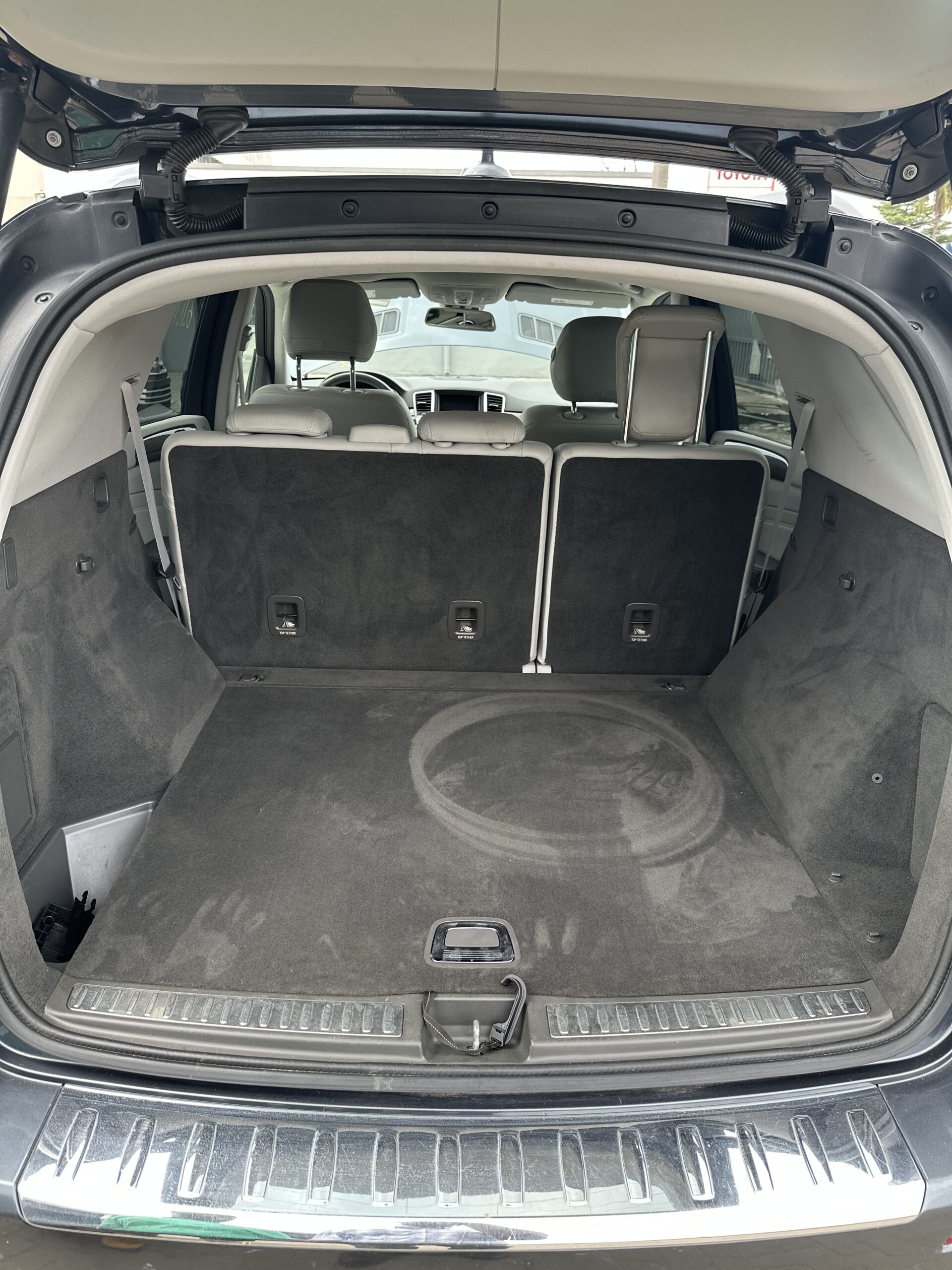 Benz ML350 4Matic (2013) - Image 6
