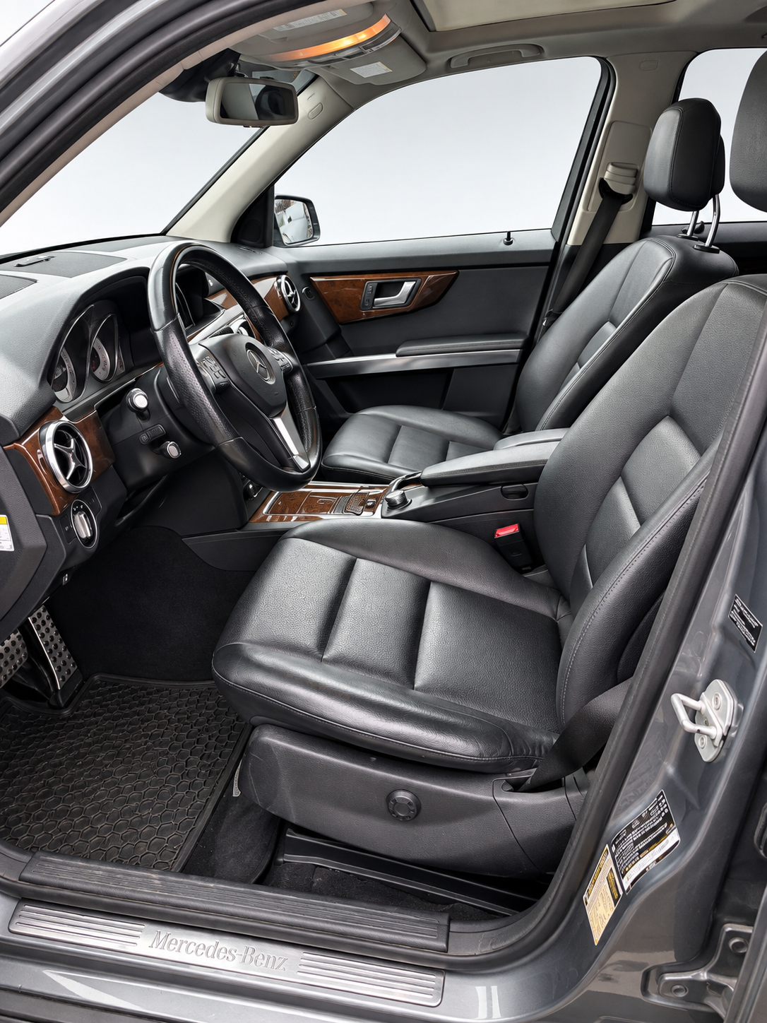 Mercedes-Benz GLK 350 4MATIC (2013) - Image 8