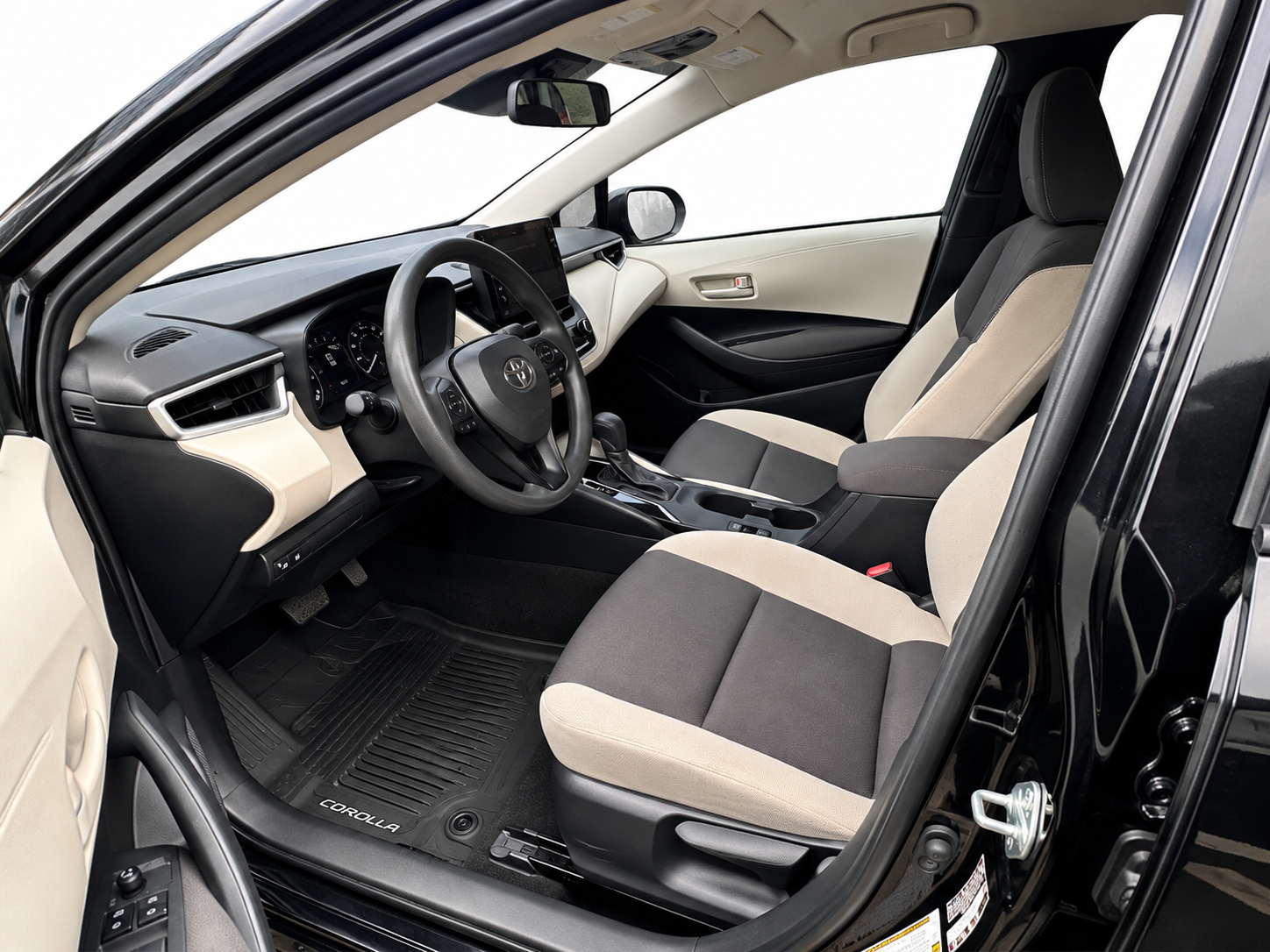 Toyota Corolla (2023) - Image 7