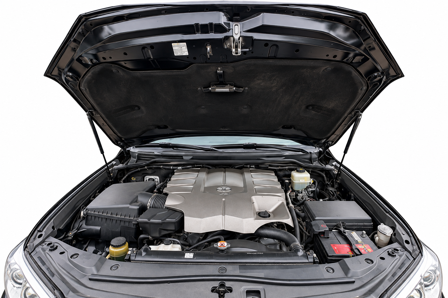 Toyota Land Cruiser V8 (2021) - Image 5